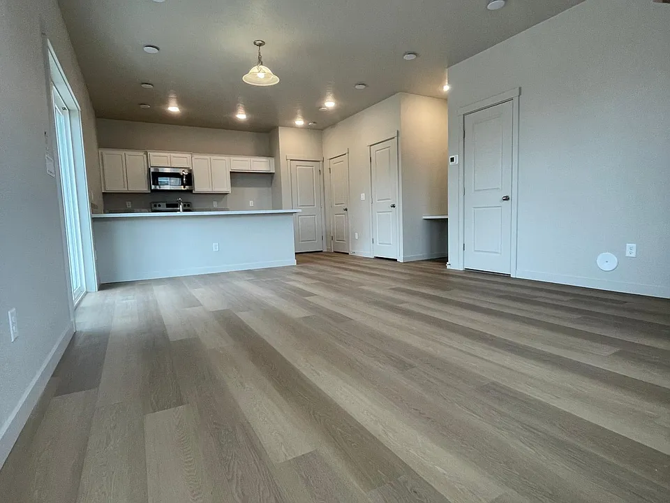 2300 E Spice Loop #1