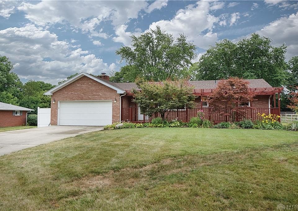 1st image of 7916 Cahall Dr