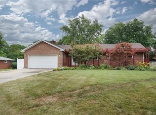 7916 Cahall Dr, Waynesville, OH 45068