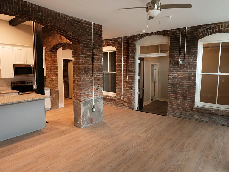 Union Lofts Apartments — Photo 22
