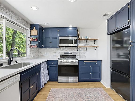 2nd image of 20755 Chaparral Cir
