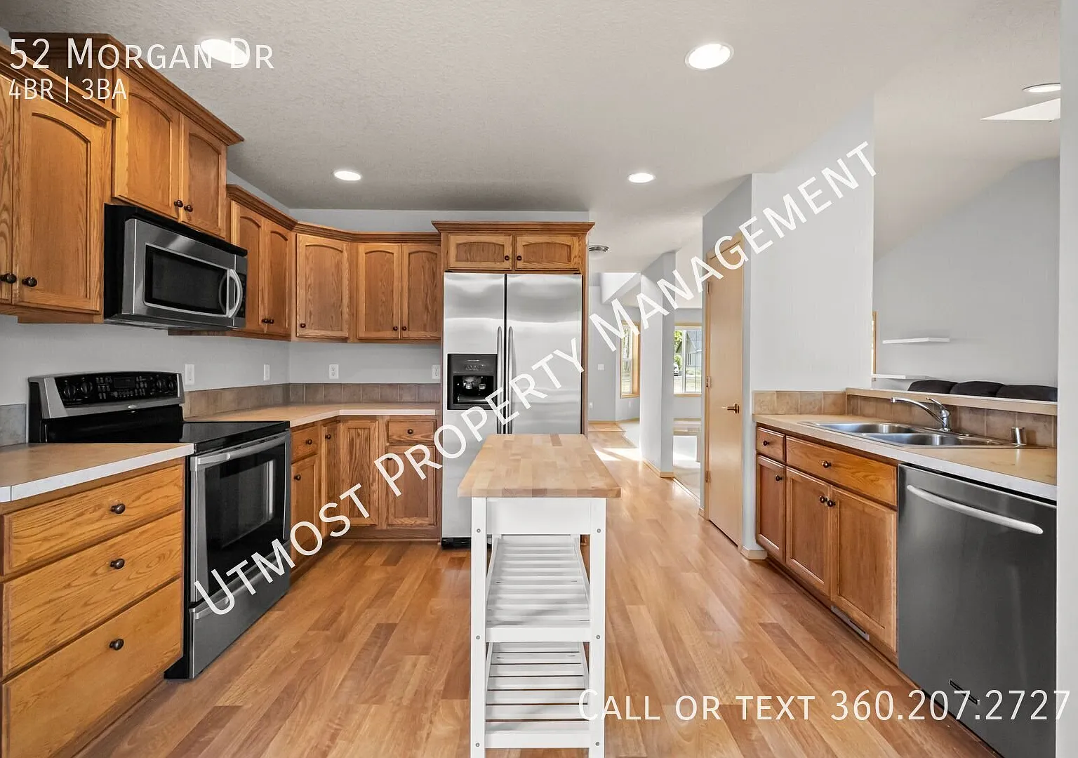 Spacious 4-bedroom, 2.5-bath home on 3/4 of an acre — Photo 4