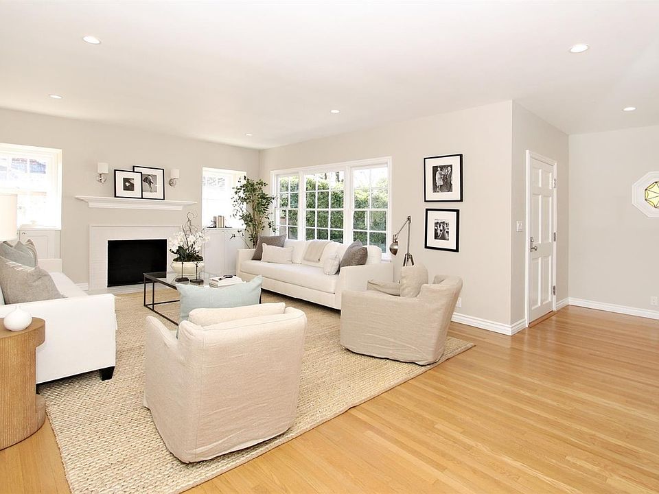 1st image of 1476 N Roosevelt Ave