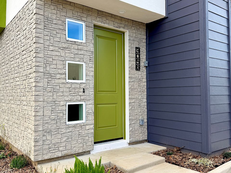 1st image of 3056 58th St