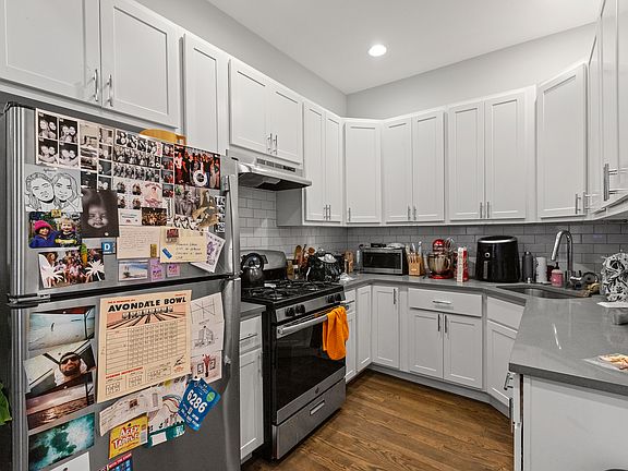 2nd image of 2354 N Elston Ave #1R