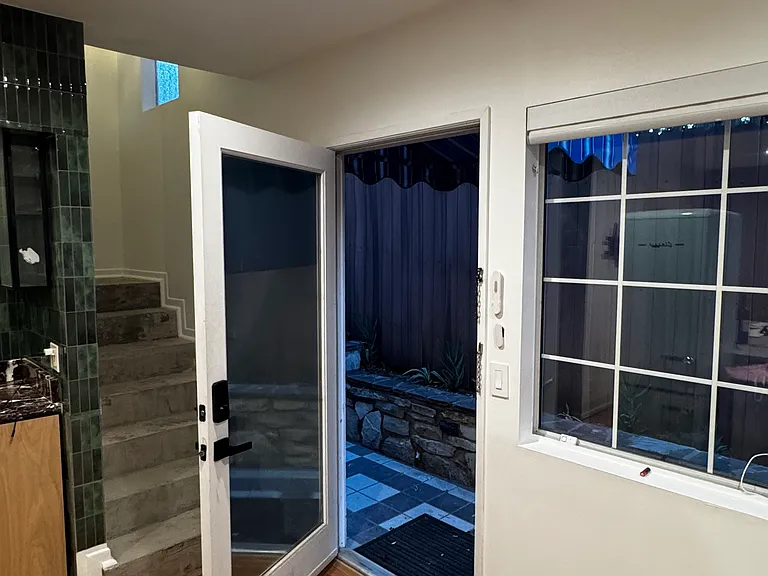 653 Pier Ave #3 — Photo 10