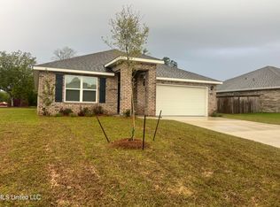 1096 Enclave Cir, Long Beach, MS 39560