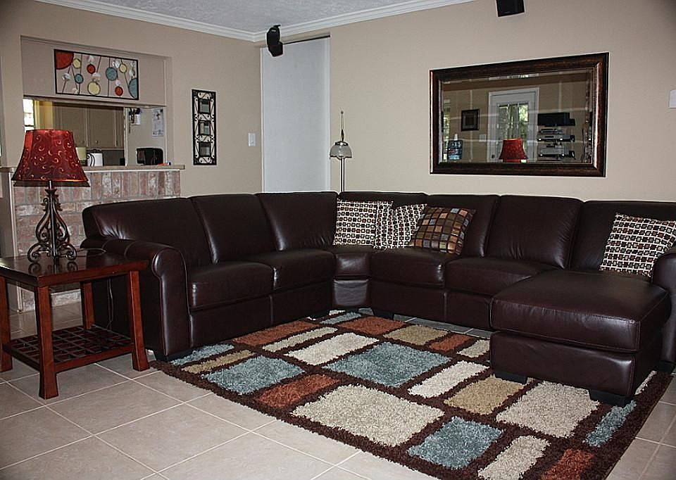2nd image of 9615 Rannock Way