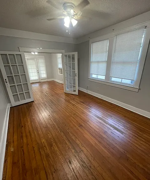 2674 Myrtle St — Photo 13