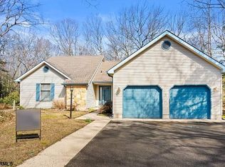 12 Arrowwood Ln N, Cape May, NJ 08204