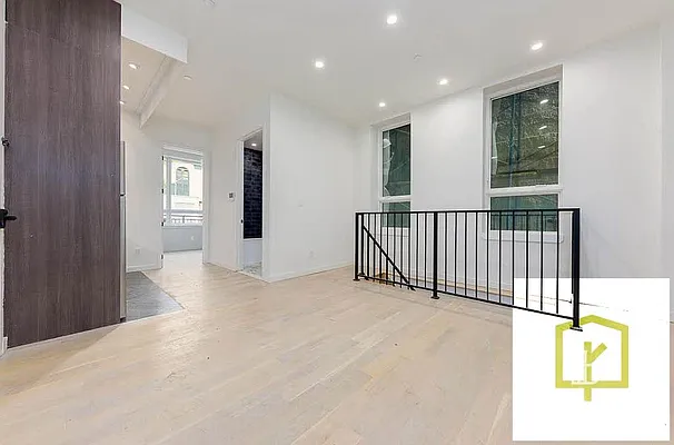 Rented by Rentopia | media 10