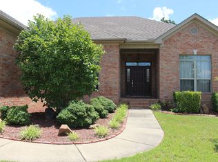 9208 Wooded Acres Cir, Sherwood, AR 72120