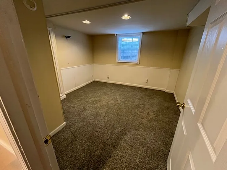 801 Vernon Rd — Photo 25