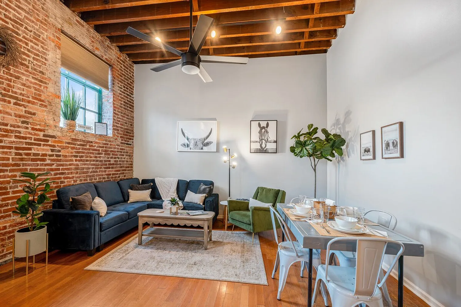 2 bed, 1.5 bath, $5,062 — Photo 4