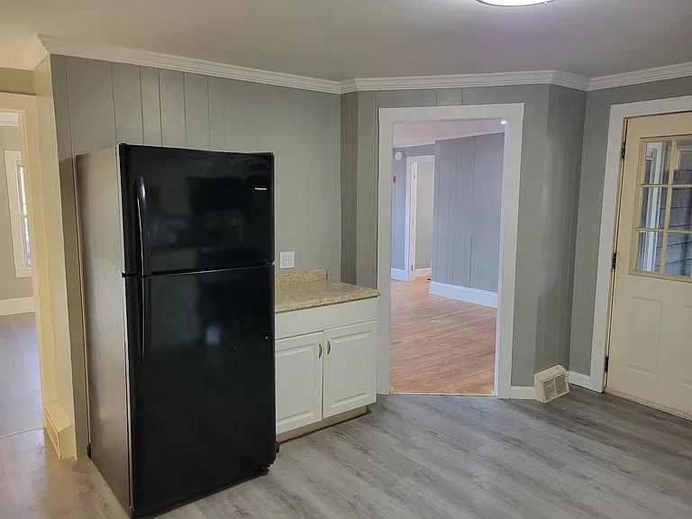 92 Ledge St #1 — Photo 4