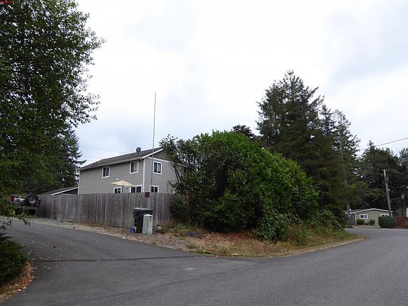 2nd image of 13211 281st Ave E