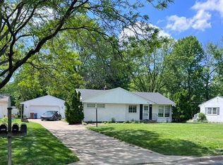 4057 Jay Ln, White Bear Lake, MN 55110