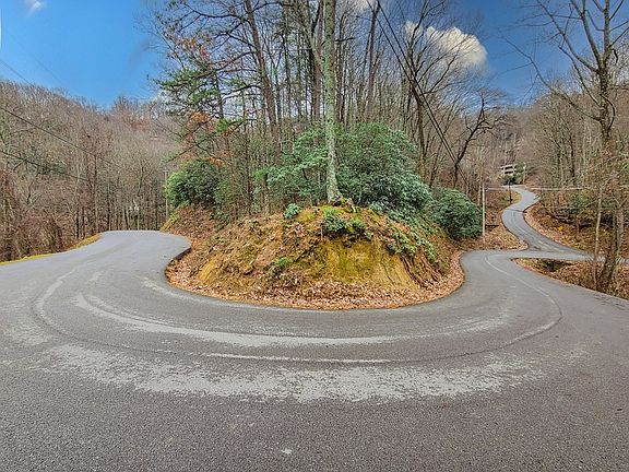 4th image of 20 Luzerne Dr Lot 20