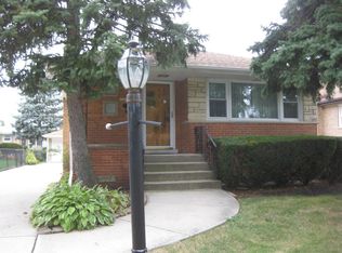 8516 N Oriole Ave, Niles, IL