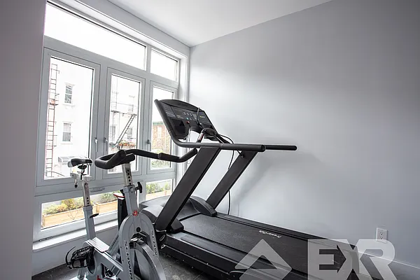 Rented by EXR | media 8