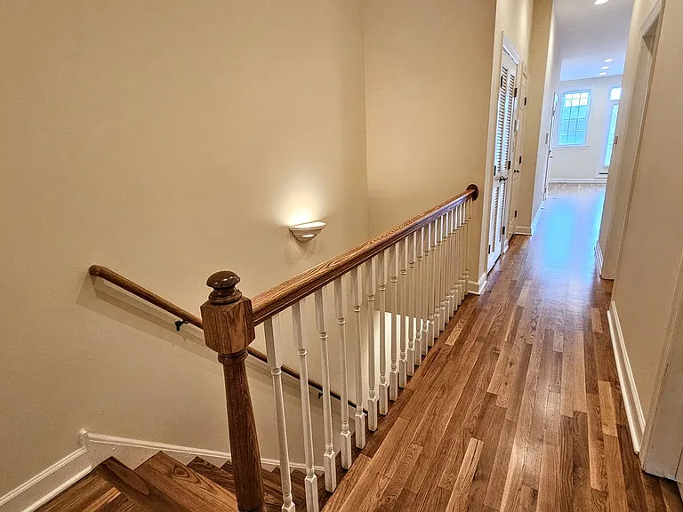 511 N Hartland Ct #1S — Photo 17