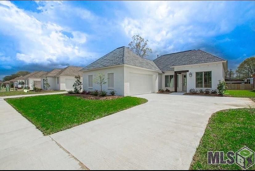 1st image of 41047 Talonwood Dr
