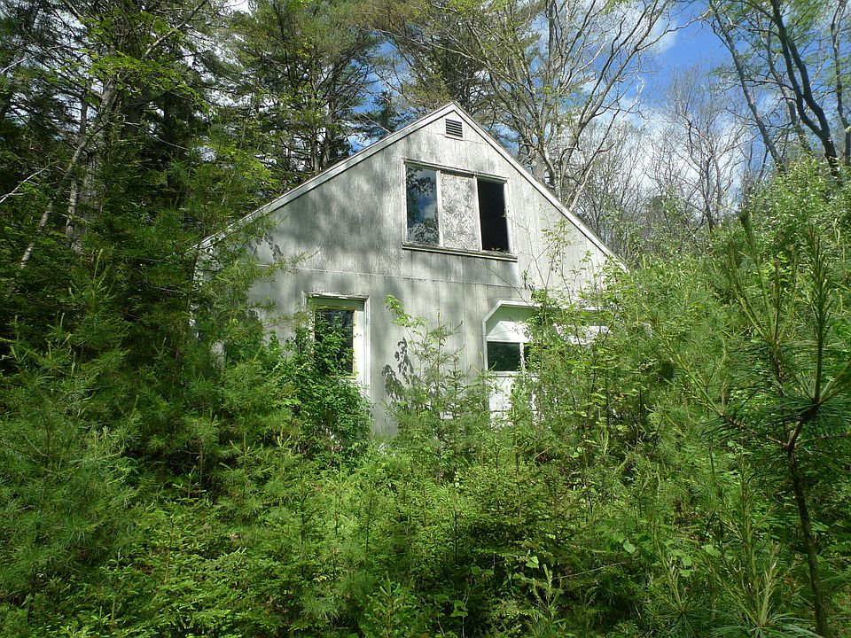 2nd image of 261 Back Narrows Rd