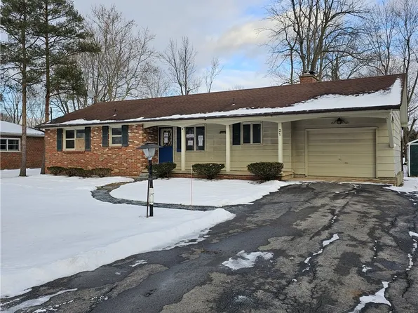 21 Stahl Rd, Getzville, NY 14068