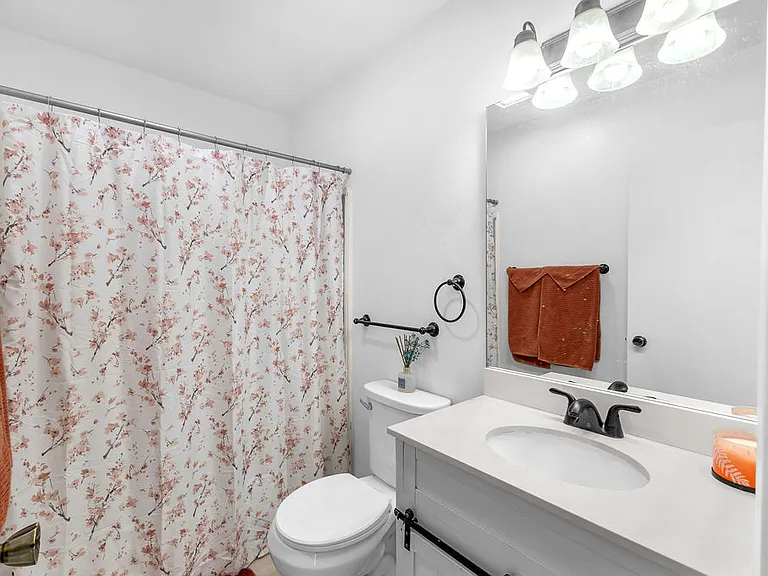 31200 Landau Blvd #408 — Photo 8