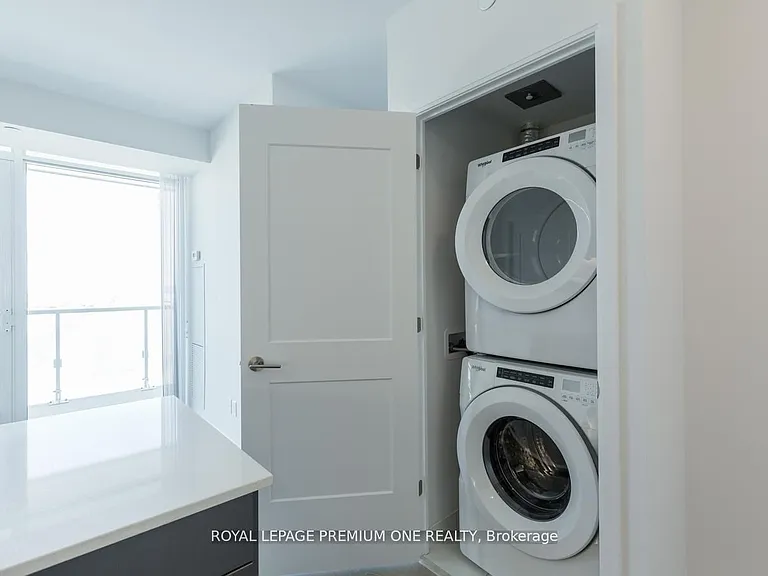 7895 Jane St #2614 — Photo 24
