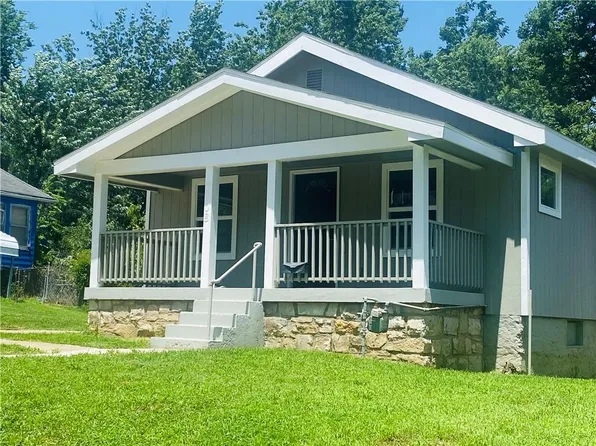 3208 Rowland Ave, Kansas City, KS 66104