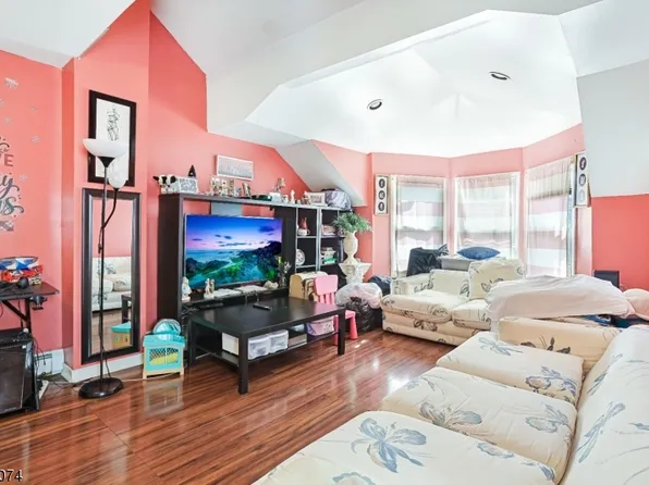 405 Crosby Ave #2, Paterson City, NJ 07502