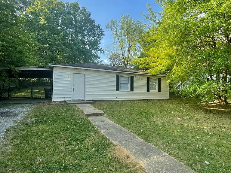 3510 Dundale Rd — Photo 2
