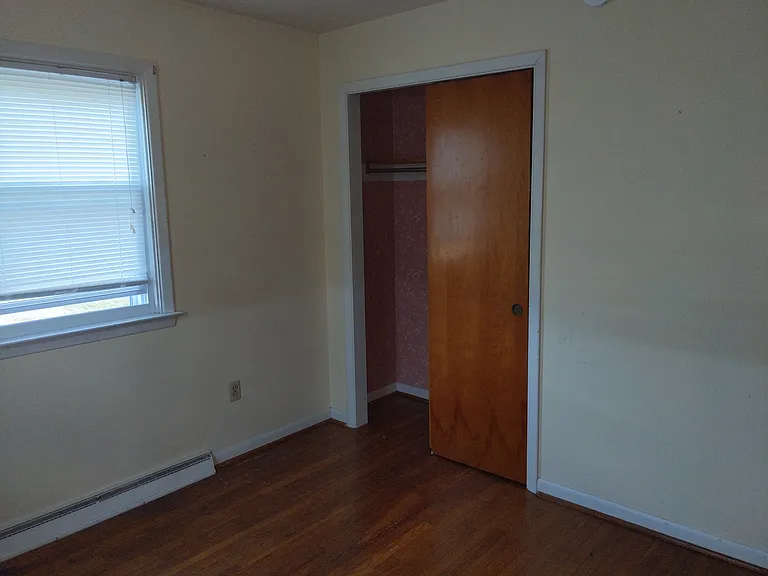 903 Breneman Rd — Photo 38