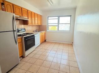 3600 Charles Ct APT 10, North Bergen, NJ 07047