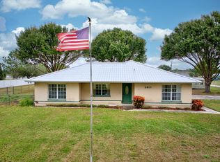 2610 E Trapnell Rd, Plant City, FL 33566