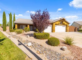 2011 Jeffrey Ln, Lancaster, CA 93536