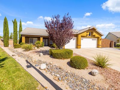 2011 Jeffrey Ln, Lancaster, CA, 93536