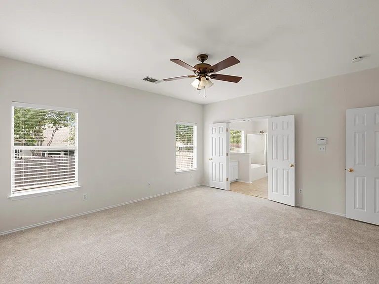 17249 Sandwick Dr — Photo 18