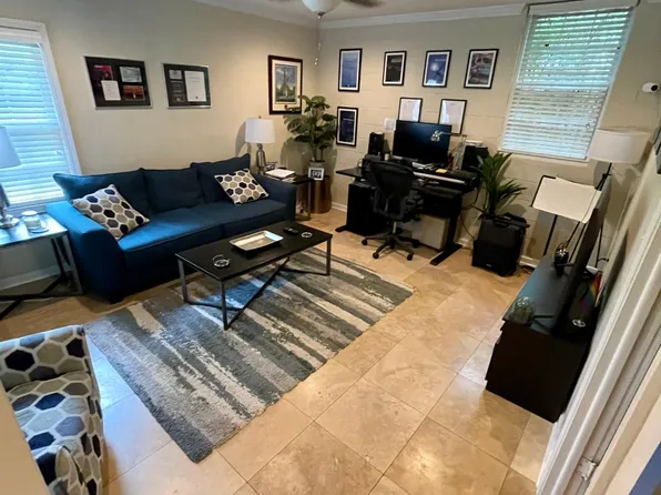 5855 Garber Dr, Sandy Springs, GA 30328