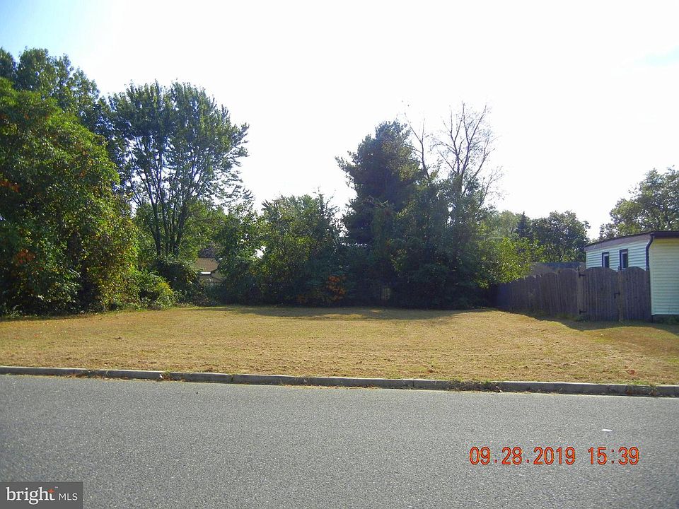 1st image of 313 Audubon Ave