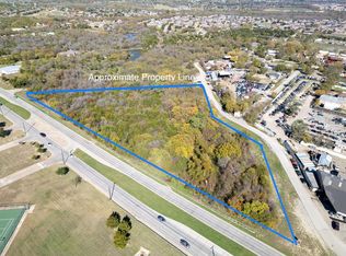 9999 Lawrence Dr, Balch Springs, TX 75181