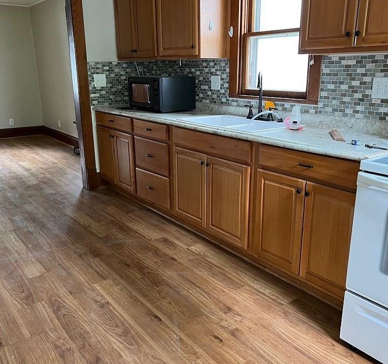 104 S Lincoln Ave, Washta, IA 51061 MLS 230519 Zillow