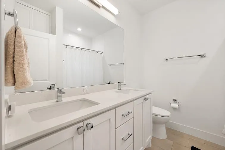 2240 Dalford St — Photo 25