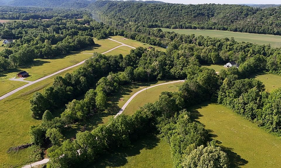 1st image of 29 River Rd