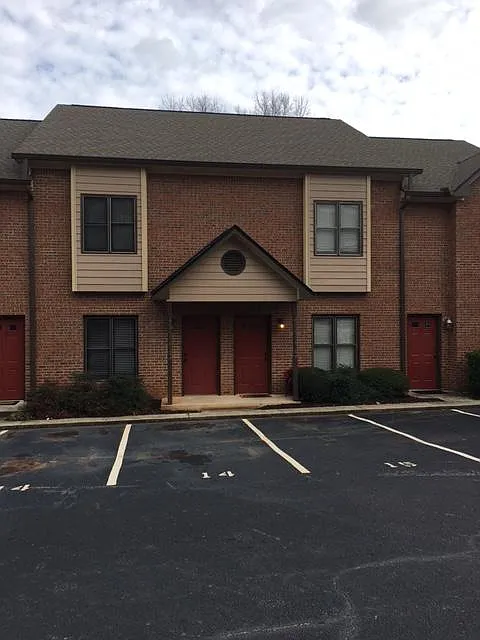 385 Old Epps Bridge Rd #14