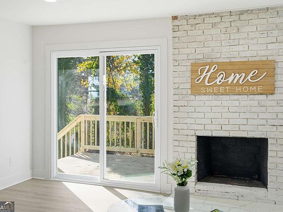 5th image of 3901 Ebenezer Rd