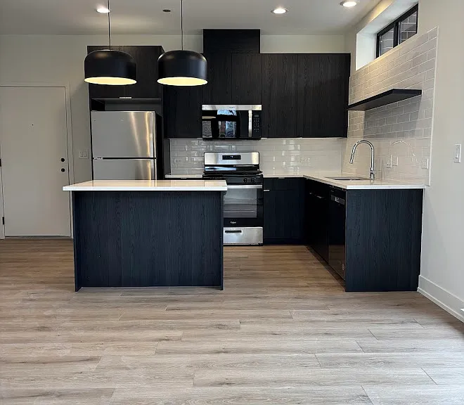 4007 N Kolmar Ave — Photo 1