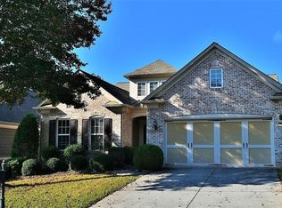 6016 Falling Water Ln, Hoschton, GA 30548