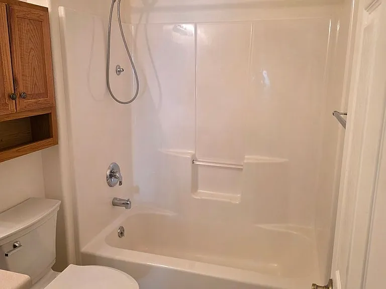 2489 Lake Park Dr #A — Photo 6